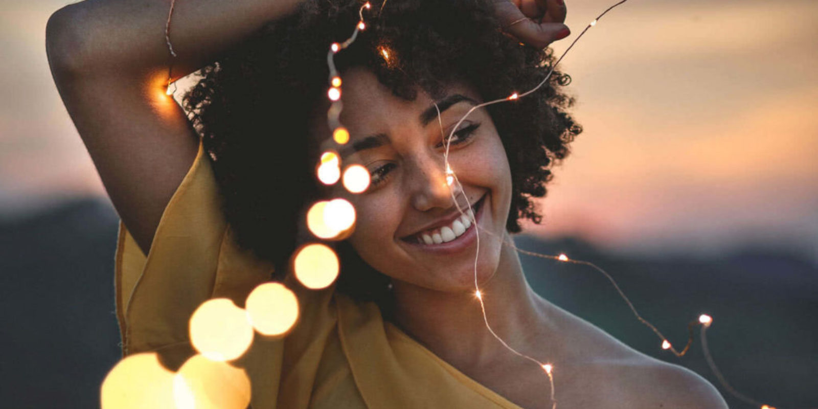 happy-girl-with-light